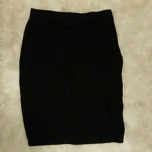 Liz Claiborne Black pencil business skirt